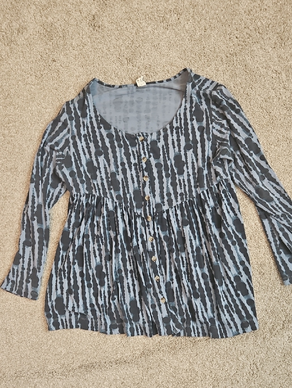 Kate Quinn Women’s Large Bamboo Button Front Shirt Blue Gray Print